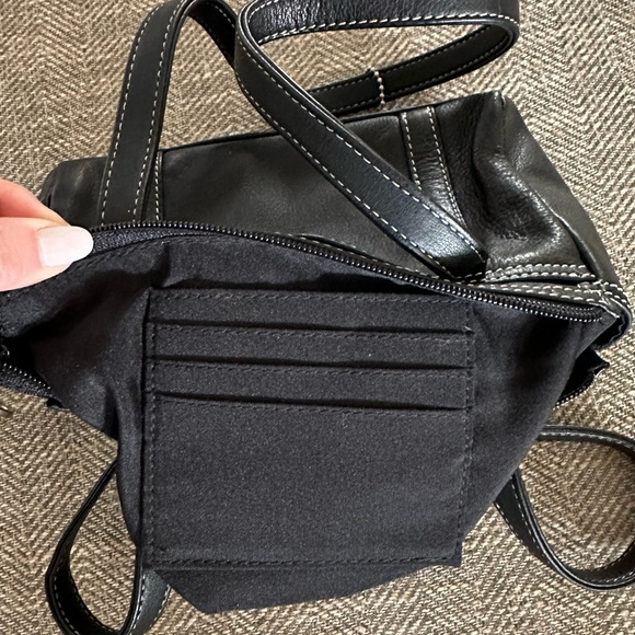 Rolf's - Genuine Black Leather Handbag Small Purse Multiple Compartments inside - Picture 6 of 11